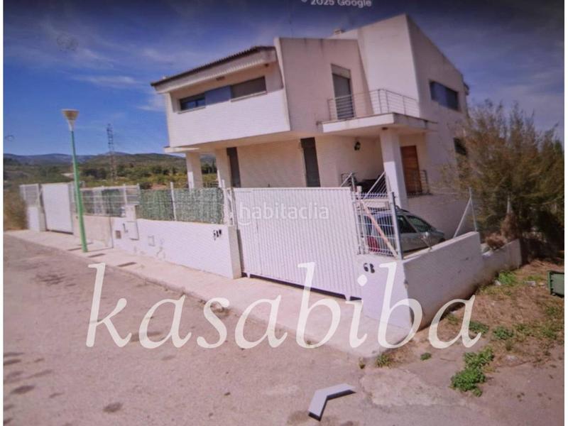 Foto 703ca347-160d-4219-b5bf-6cdaccf51ea9. Casa pareada chalet pareado en venta en las pedrizas en Chiva