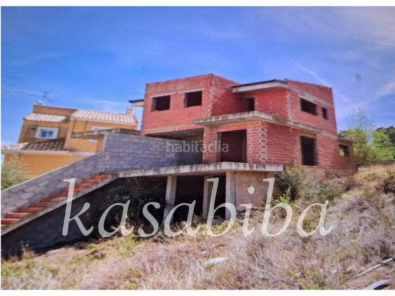 Foto 8d8eee86-5e6d-4e92-8721-8a13e46ee0a1. Casa pareada chalet pareado en venta en las pedrizas en Chiva