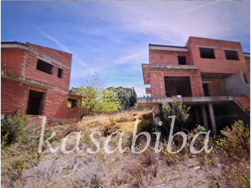 Foto ccdd00c5-0aae-4326-860e-8d2c0e98fa4f. Casa pareada chalet pareado en venta en las pedrizas en Chiva
