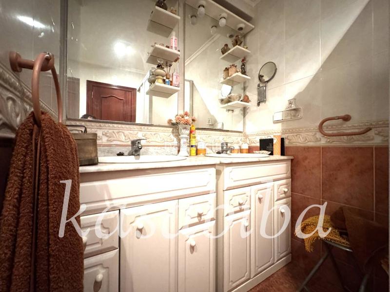 Foto ed788b6c-e4a5-405c-9c4f-c0cd397b46e8. Pis a Mont Olivet Valencia