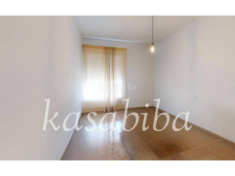 Foto b4626475-a24b-4608-a89d-c5224d22538b. Casa a schiera con parcheggio in Montroy