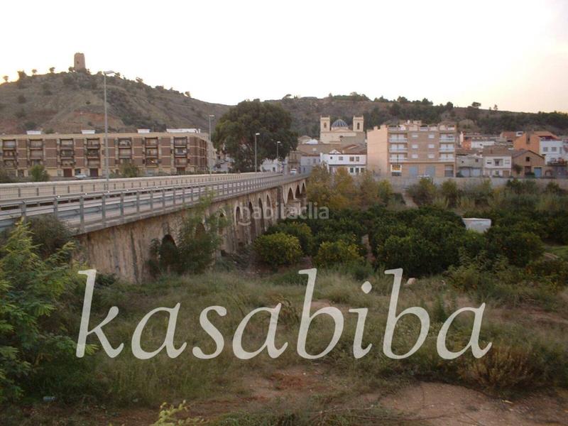 Foto cb676fb2-4e7d-4cfe-8529-233043e0224f. Casa a schiera con parcheggio in Montroy