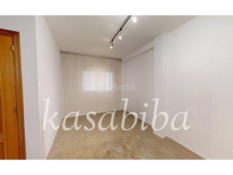 Foto df6a4d2c-2bca-4d93-8c3e-58af58139c4e. Casa a schiera con parcheggio in Montroy