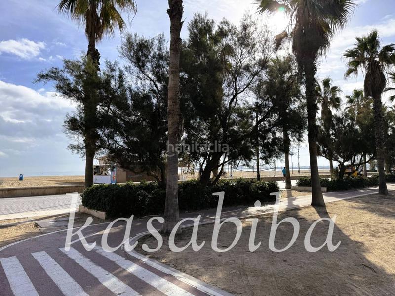 Foto 1c655efc-15e1-4242-a698-91d84e769cca. Casa amb calefacció aparcament a El Cabanyal-El Canyamelar Valencia