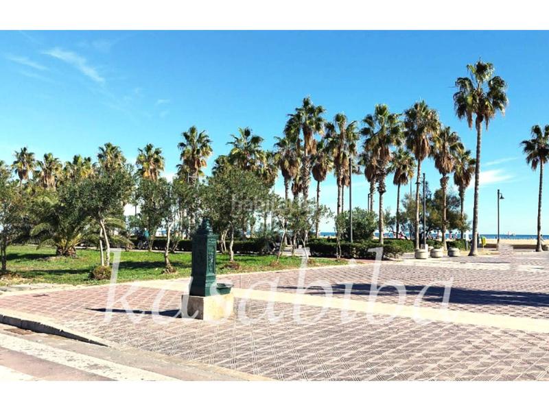 Foto 83993379-981b-4605-af79-f7a12c71fb13. Casa amb calefacció aparcament a El Cabanyal-El Canyamelar Valencia