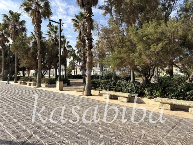 Foto a5504dcd-f4c7-40a8-bb97-b39fd08ee6c0. Casa amb calefacció aparcament a El Cabanyal-El Canyamelar Valencia