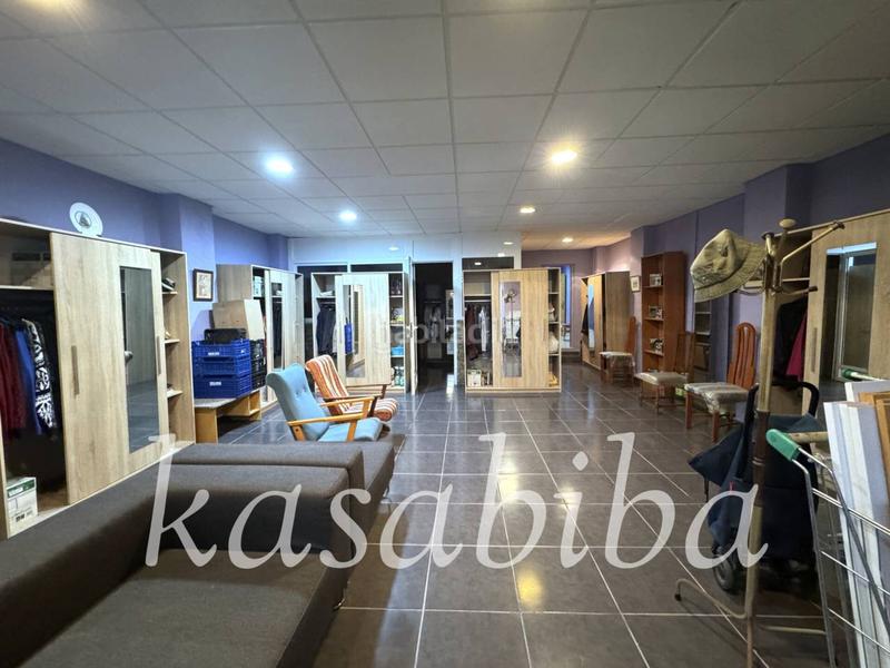 Foto ceb51e4e-8a36-4b1b-9769-cc9cd579b445. Casa amb calefacció aparcament a El Cabanyal-El Canyamelar Valencia