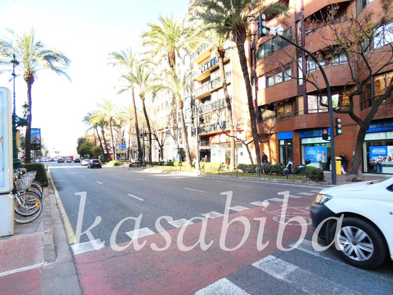 Foto f995a2ce-5e4b-4582-bba2-da29520f5b2a. Affitto appartamento con riscaldamento in Russafa Valencia