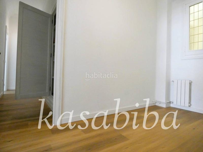 Foto 4bd0207d-0cff-42ba-939c-5b7cbfa9febd. Miete etagenwohnung mit heizung in Russafa Valencia