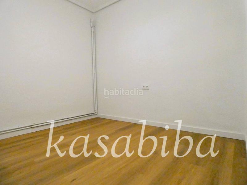 Foto 1ac7492b-5c63-44d5-a21b-54d26e81e523. Rent flat with heating in Russafa Valencia