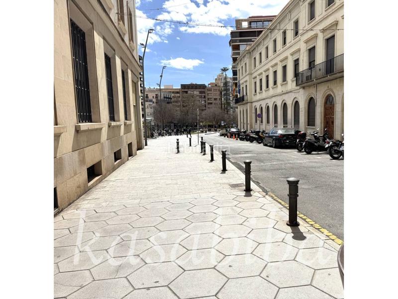 Foto 42c7e01a-2f73-49c2-bbf0-eebecb44ff66. Parking voiture dans Barrio del Centro Alicante