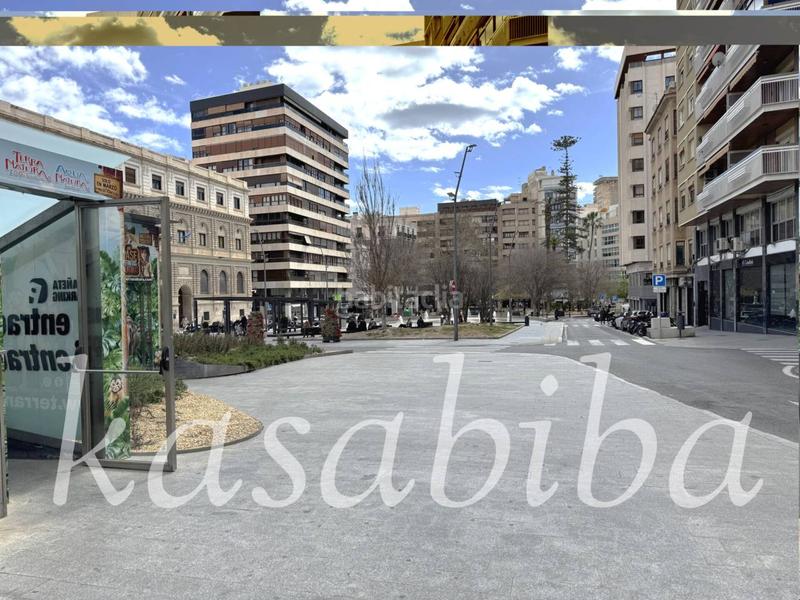Foto c4f69d09-ab91-4d6c-ab34-a12e2e3a2b09. Parking voiture dans Barrio del Centro Alicante