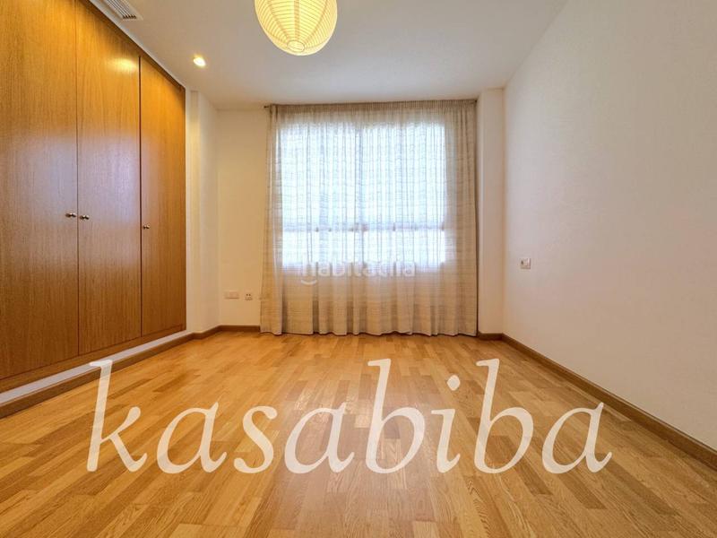 Foto a8d687c3-e1fb-4141-8ce3-b52a9a4a4852. Location appartement avec chauffage parking dans El Botànic Valencia