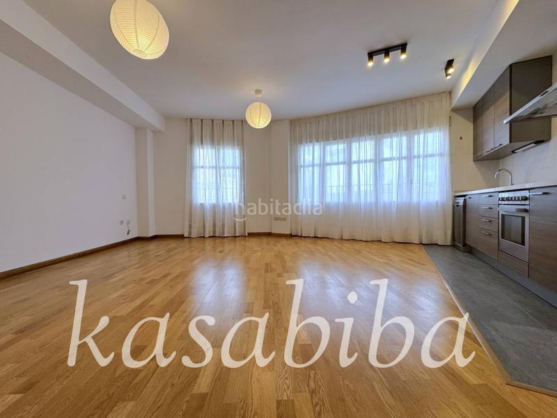 Foto 00ea2804-f822-4f9e-93c4-b7923b197e57. Miete etagenwohnung mit heizung parking in El Botànic Valencia