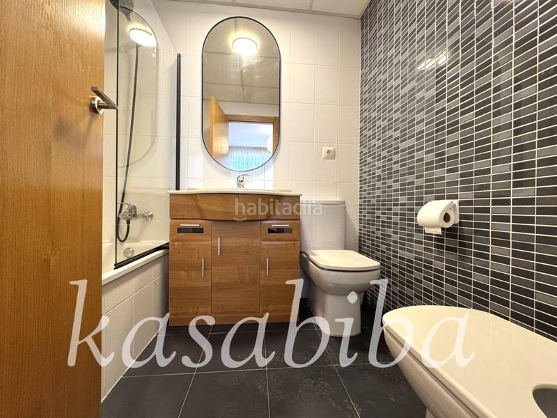 Foto 9b713d9f-cf01-449e-8ce6-f5e36da27a43. Miete etagenwohnung mit heizung parking in El Botànic Valencia