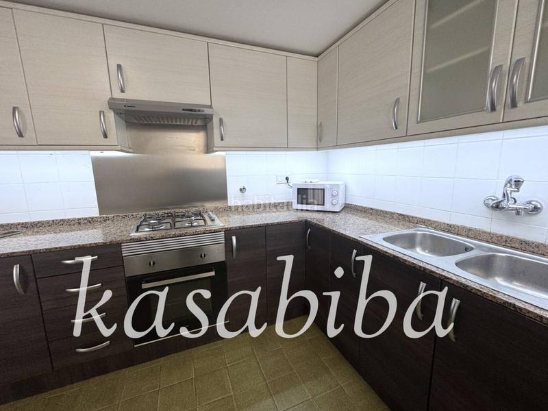 Foto 53856ba0-17b9-4aa2-bf73-d4ea42581663. Location appartement avec chauffage parking dans Arrancapins Valencia