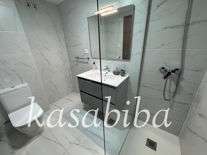 Foto 63844b7d-eaf0-4e60-bde5-ae70c4d33b6c. Location appartement avec chauffage parking dans Arrancapins Valencia