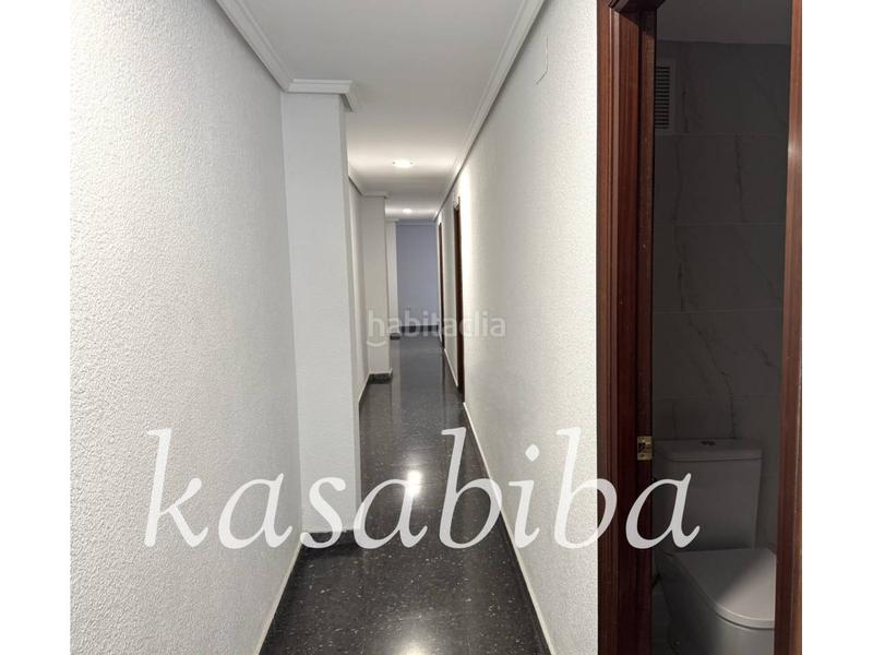 Foto faa1cae9-6a8e-48f4-8aa6-3dd7dfe34a78. Location appartement avec chauffage parking dans Arrancapins Valencia