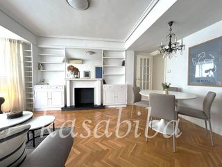 Rent Flat  Calle francisco sempere. Piso en alquiler en eixample