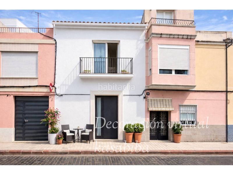 Foto 0498ba1e-30c9-44f4-b8d0-cf1c2f57fc74. Casa amb aparcament a Albuixarres Alzira