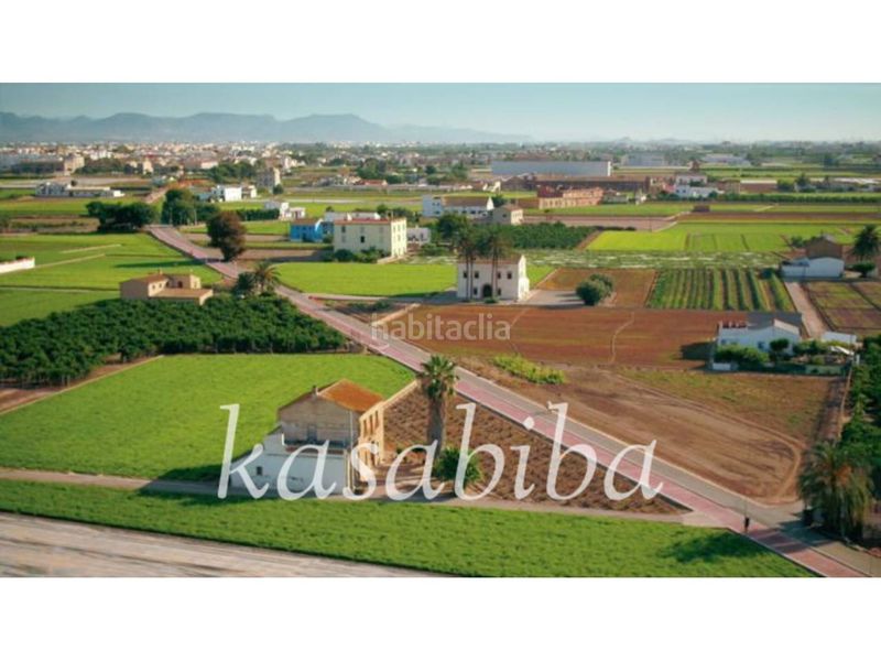 Foto 6be7578f-52bd-40c0-83ac-8e4196cf0c20. Casa amb aparcament a Albuixarres Alzira