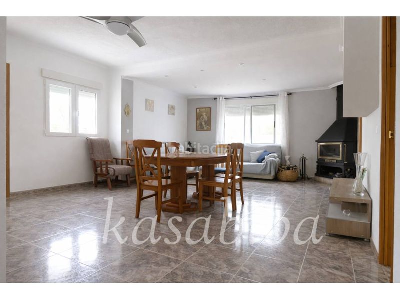 Foto c5693a1c-5334-4031-80bb-17d3b1f1a214. Xalet amb piscina a Marines