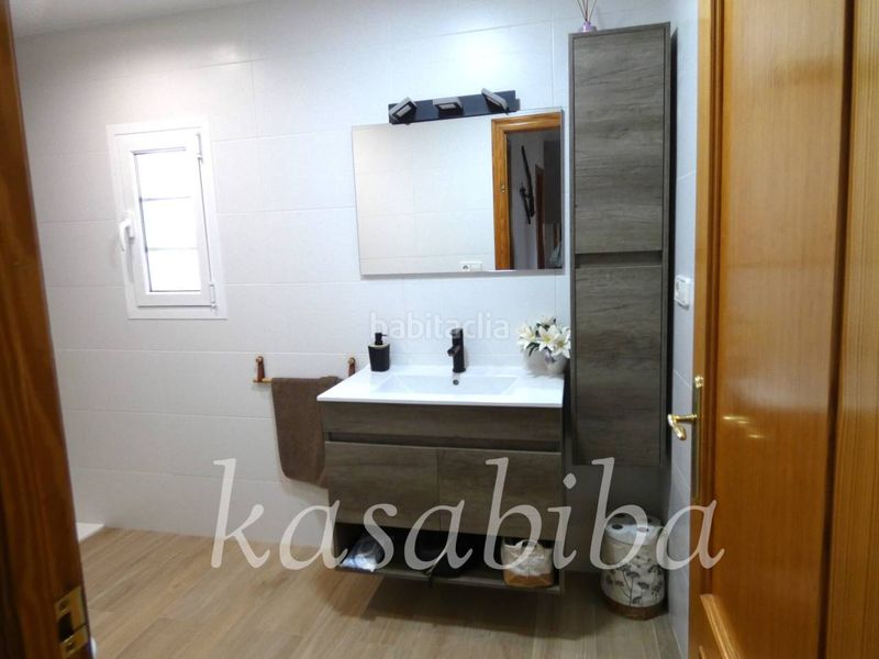 Foto e3bd5c3b-2505-4be4-9be4-5b94c410c327. Xalet amb piscina a Marines
