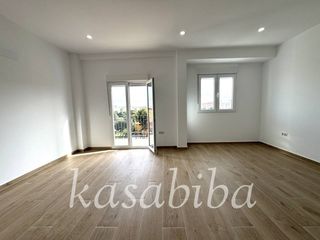 Pis  Avenida cid. Piso en venta en olivereta