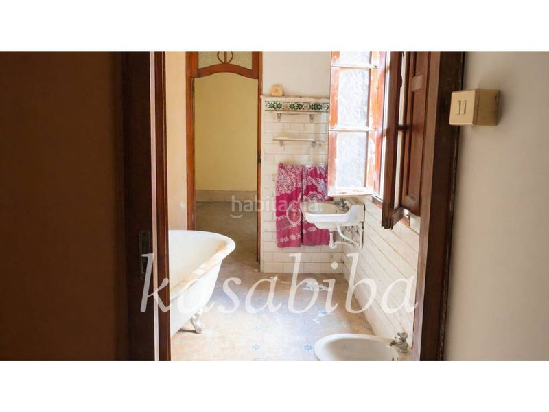 Foto 9c4f1104-3ec8-4253-9ec3-35d48909ddd3. Edifici a Centro Burriana