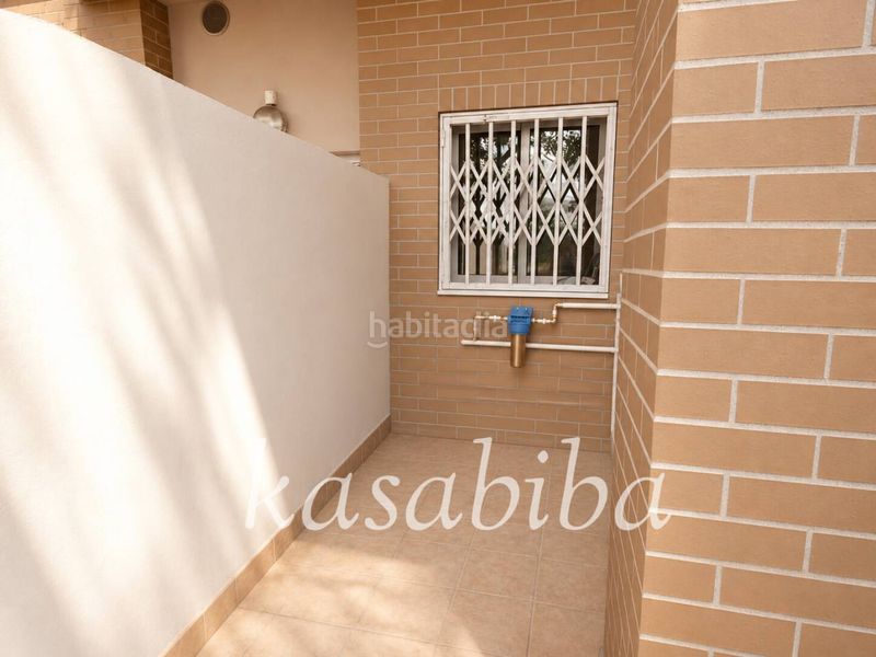 Foto bda748b6-fef7-482f-85a3-f7cfd0492b93. Dúplex amb calefacció aparcament piscina a Sant Pau Valencia