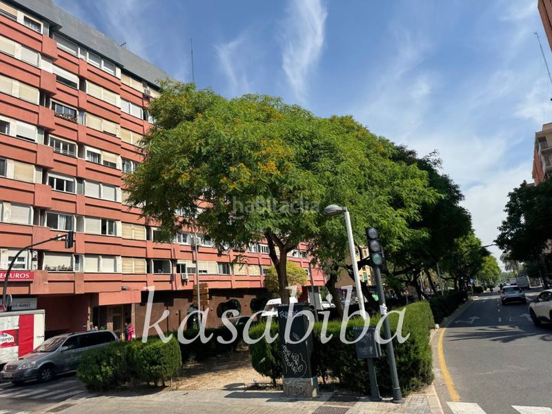 Foto fef081b2-91cc-4e86-be28-5ccf601d28ad. Pis a La Bega Baixa - Plaza Xúquer Valencia