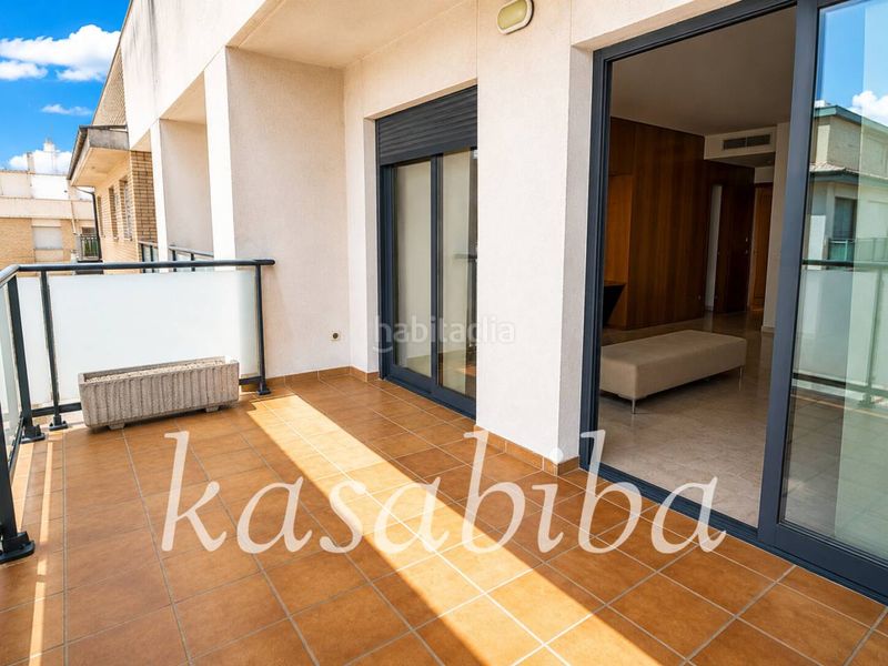 Foto a70ae809-940a-4d79-a949-f8d180c7da3b. Pis amb calefacció aparcament piscina a Valterna Paterna