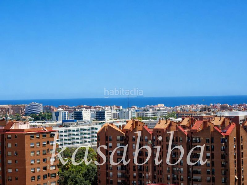 Foto f00a62f2-cc71-4c66-834c-cb0c26fad614. Àtic amb calefacció a Ciutat Universitaria Valencia