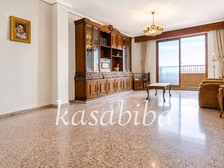 Pis  Calle riba-rroja. Piso en venta en manises