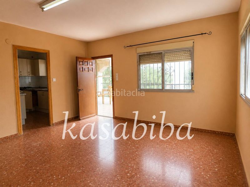 Foto 455382ec-7885-4d43-9069-8254223a9d18. Xalet amb piscina a Vilamarxant