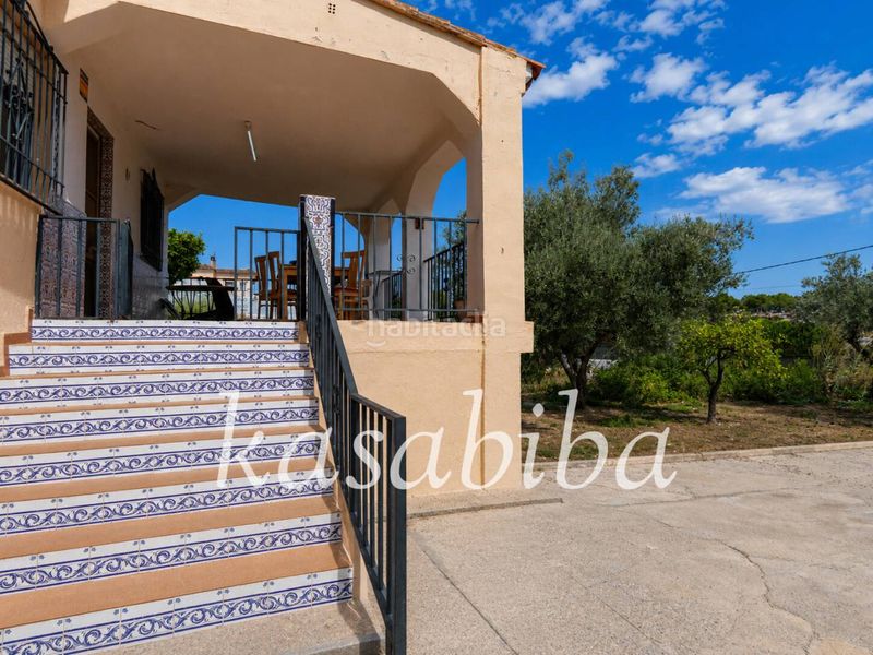 Foto 45d91856-a558-425a-9039-3dd9d51f4ce8. Xalet amb piscina a Vilamarxant