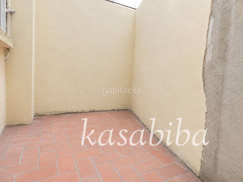 Foto fa137a33-1ae9-43d3-8215-505c43016428. Pis a Aiora Valencia