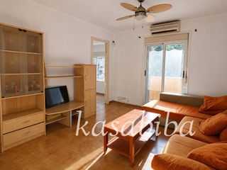 Pis  Calle leones. Piso en venta en camins al grau