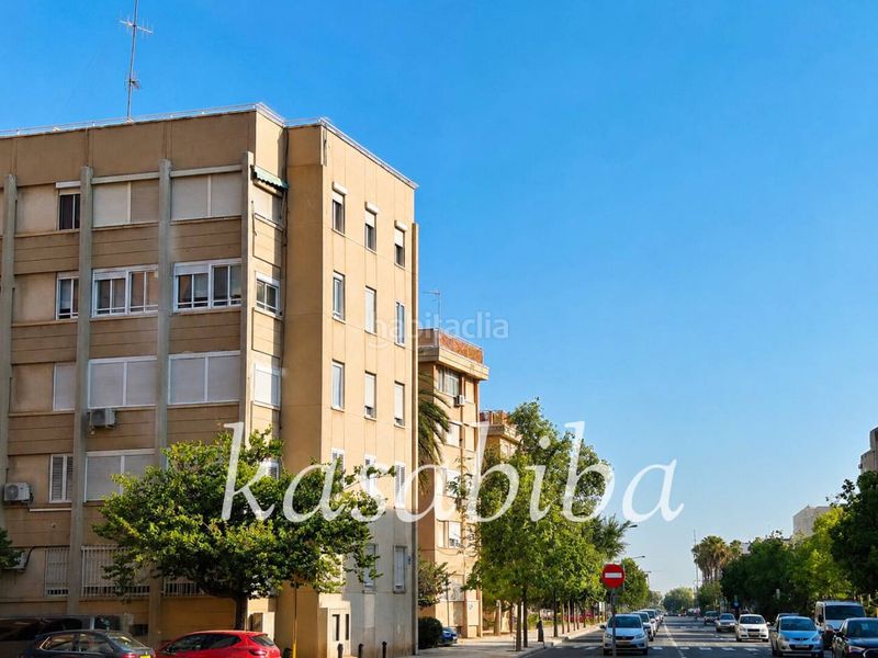 Foto 30a76745-f1bc-44d6-9b4d-429c8ea4000a. Pis a Beteró Valencia