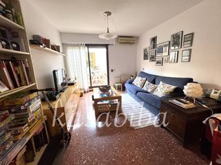 Miete Etagenwohnung  Avenida pérez galdós. Piso en alquiler en extramurs