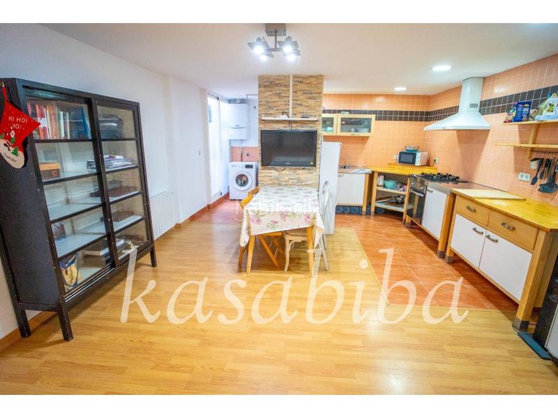 Foto ef045388-d605-4c5e-8d74-d77b8273e275. Pis a La Petxina Valencia