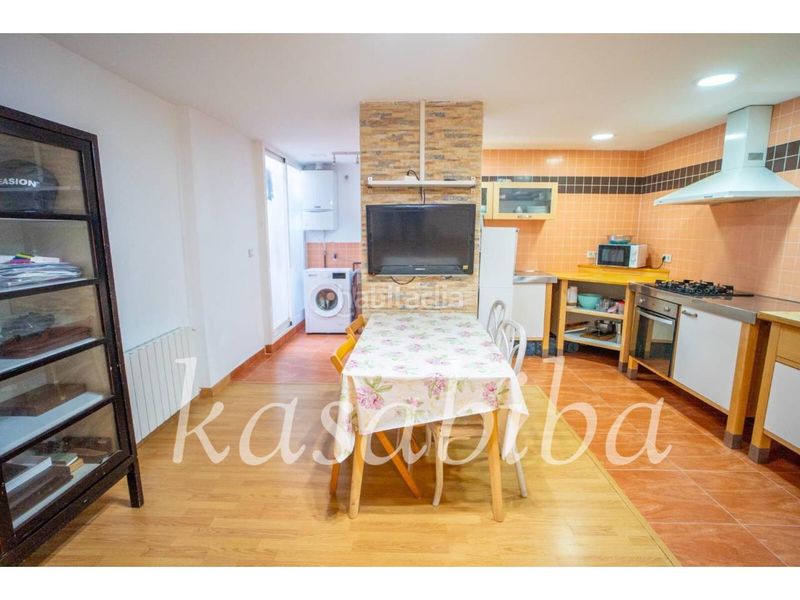 Foto fae1c7ba-aa71-498d-a220-1d3370db3f19. Pis a La Petxina Valencia
