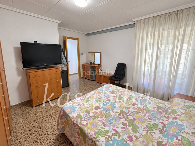 Foto 73e10536-e32b-4d68-a4f0-d7c914f3b6e2. Piso vivienda con plaza de garaje incluida en Centro Ciudad Manises