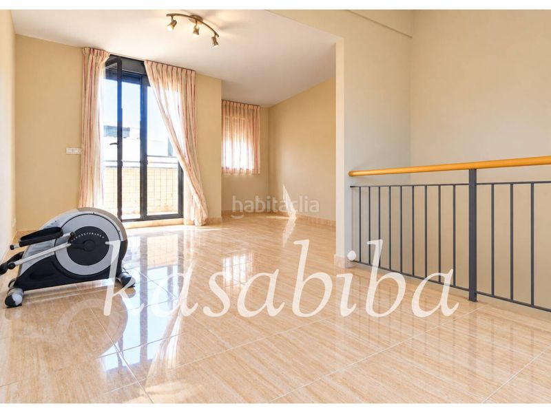 Foto 704745cd-160c-4c18-9af6-3dd91cae0a99. Casa adossada a Sueca Sueca