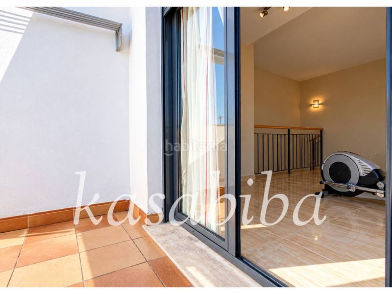 Foto 740f6407-8827-4414-9827-9ecd45d78ef5. Casa adossada a Sueca Sueca