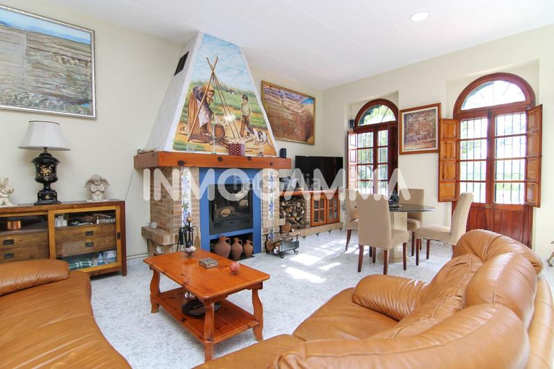 Foto 5972e9fc-0e26-46fc-a0d6-1aa993c4d225. Chalet  en venta en Racó, 4 dormitorios. en Cullera