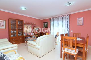 Flat in Llaurí. Piso en venta en llauri, 3 dormitorios.