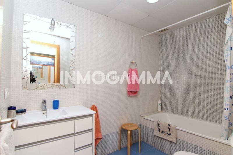 Foto 7c4071d7-2529-4b6f-98a1-c2f1a2fcb9f9. Piso  en venta en llauri, 3 dormitorios. en Llaurí