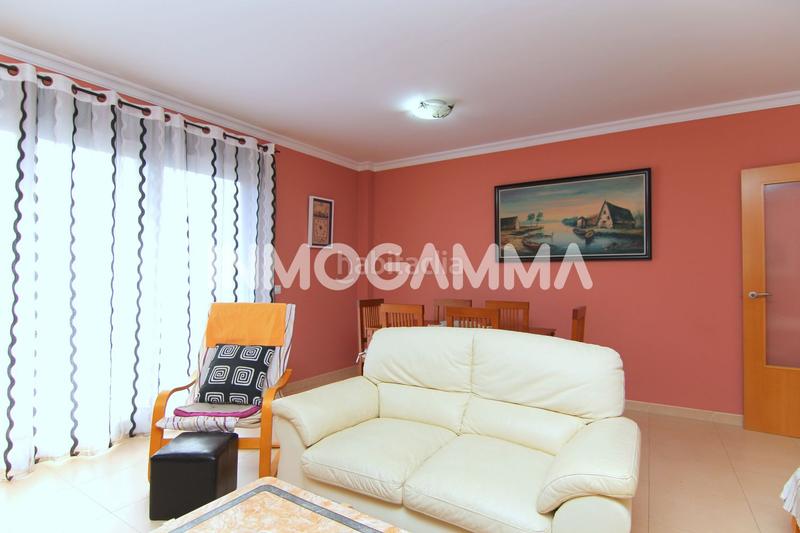 Foto c2863084-4581-49de-9f84-c8f8c5dd9cec. Piso  en venta en llauri, 3 dormitorios. en Llaurí