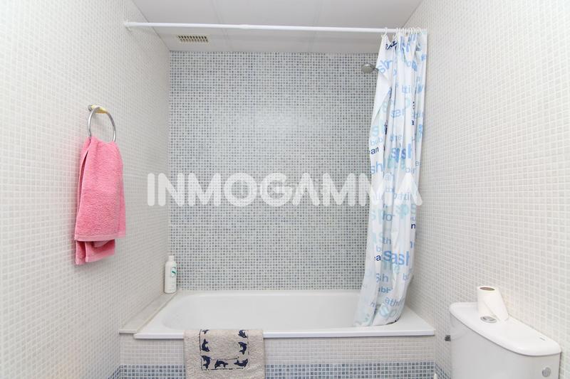 Foto de7a00c1-55cf-4f04-a900-96953b36040a. Piso  en venta en llauri, 3 dormitorios. en Llaurí